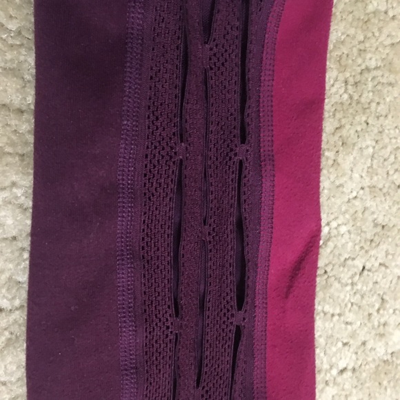 Fabletics Mid-Rise Powerhold Colorblack 7/8 Leggings Mesh Athleisure Athletics S - Picture 4 of 11